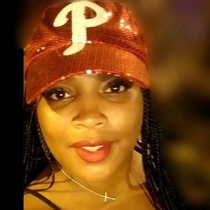 Meet your Posher, Felicia